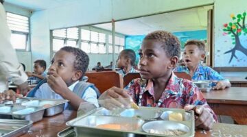 Program Makan Bergizi Gratis Tingkatkan Kehadiran dan Semangat Belajar Siswa di Jayapura