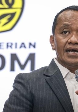 Impor Solar Disetop, Bahlil Wajibkan SPBU Swasta Serap Pasokan dari Pertamina